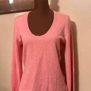 Old Navy Soft Pink Scoop Neck 100% Cashmere Sweater